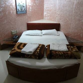 Hotel Aishwarya, Pandharpur 2